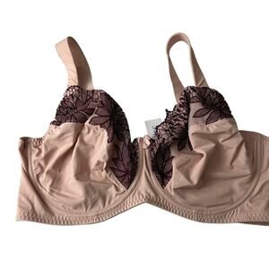 Curve Muse Plus Size Lace Embroidered Minimizer Bra Size 46DDD NEW